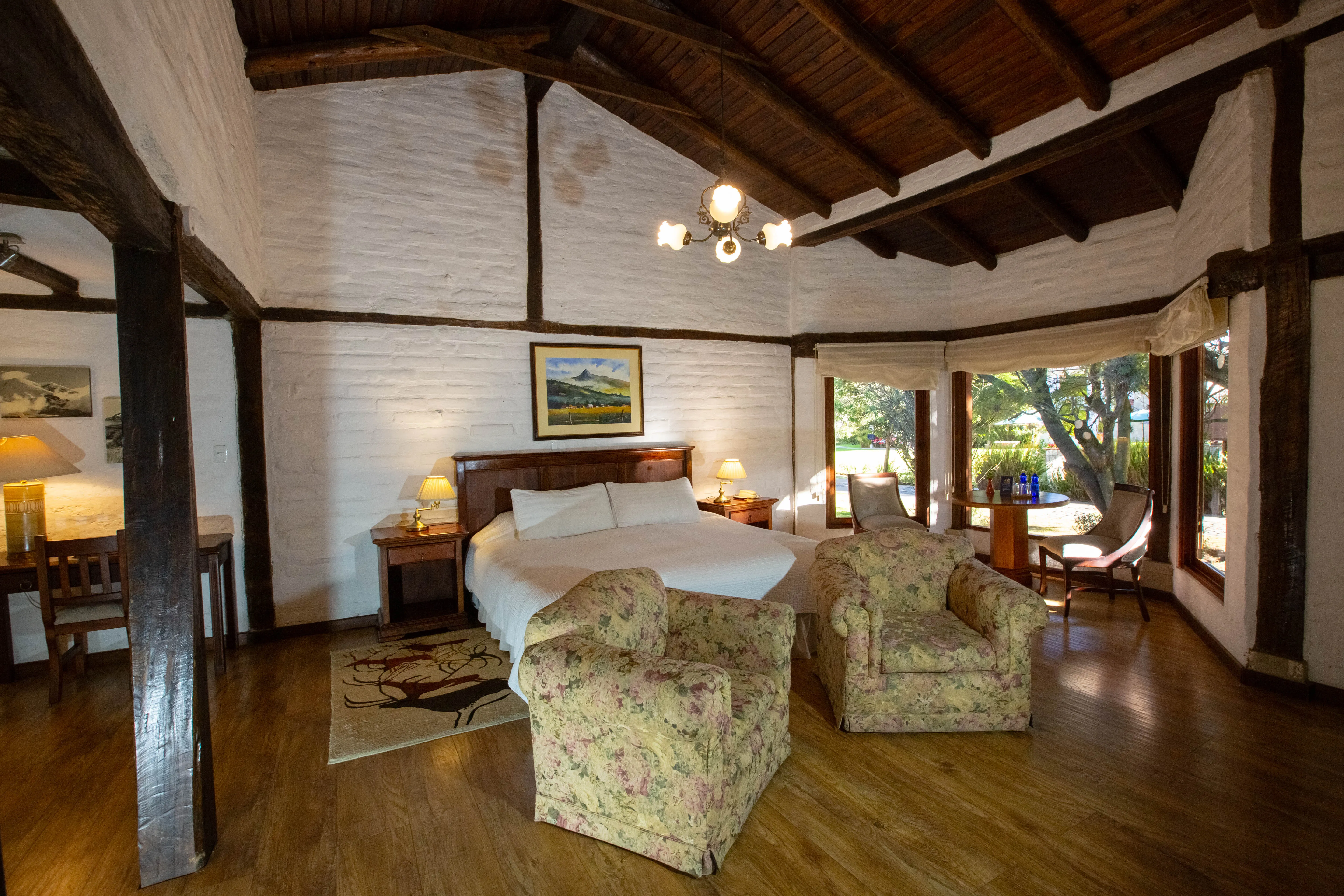 Hacienda Abraspungo interior courtyard